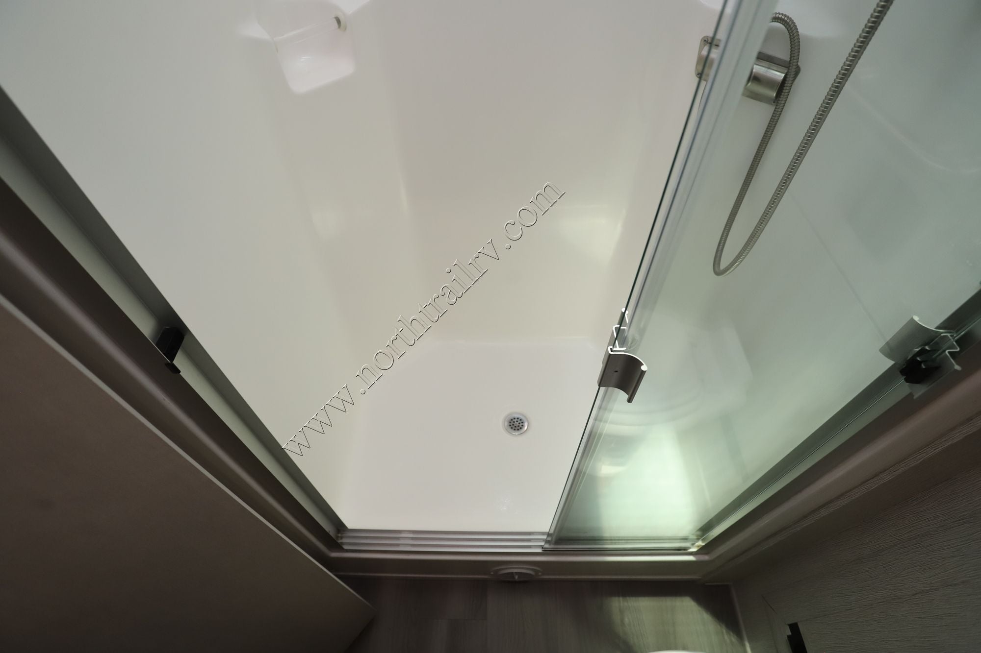 Used 2023 Newmar Kountry Star 3412 Fifth Wheel  For Sale