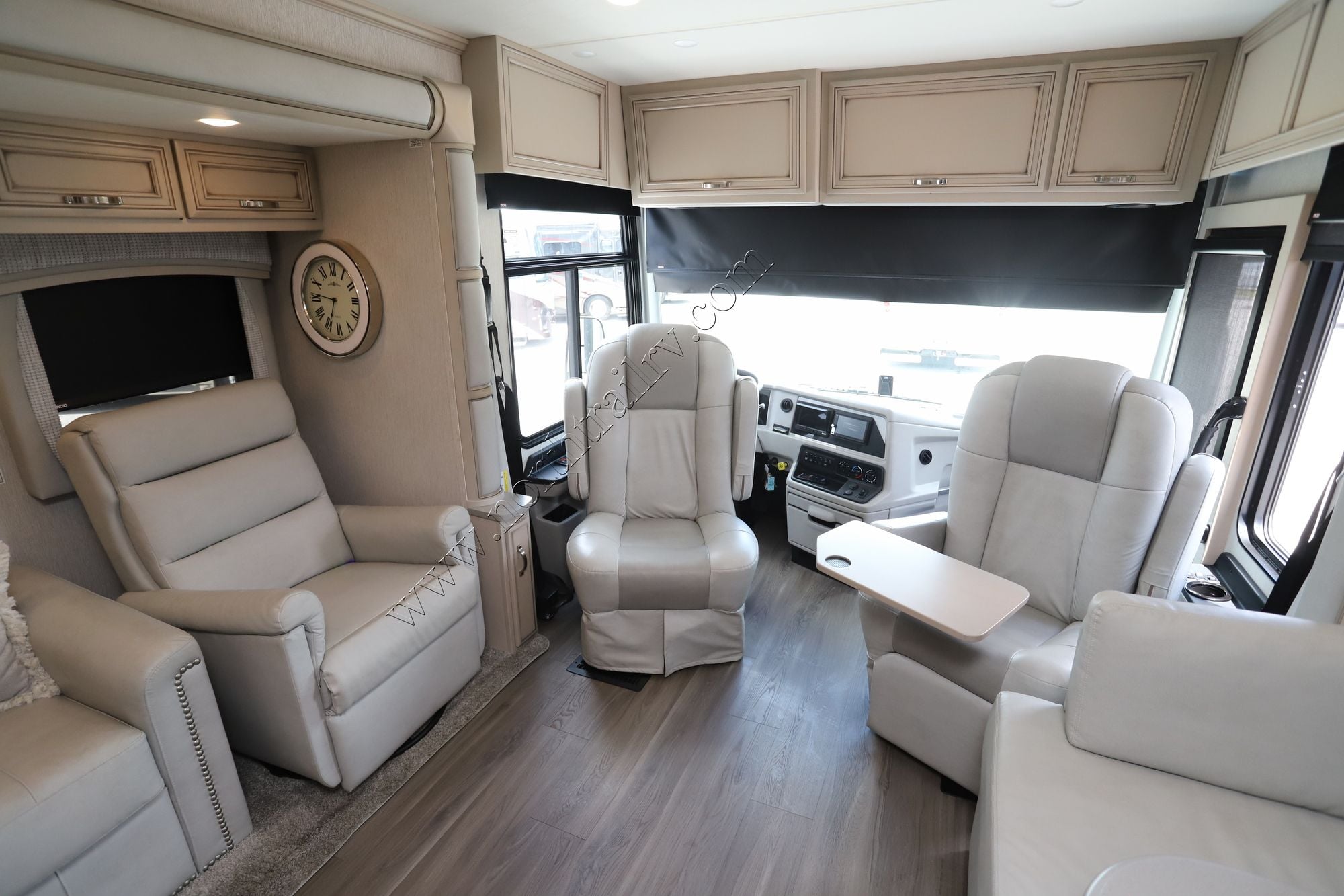 Used 2023 Newmar Kountry Star 3412 Fifth Wheel  For Sale