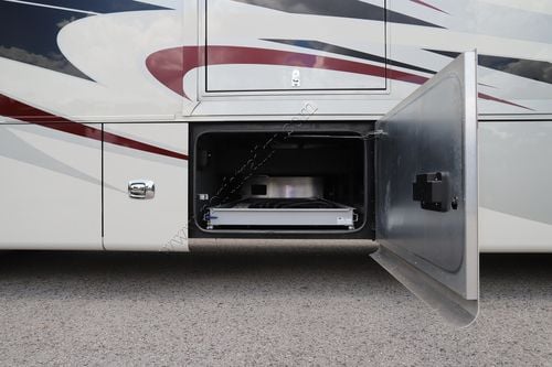 2021 Tiffin Motor Homes Phaeton 40QBH