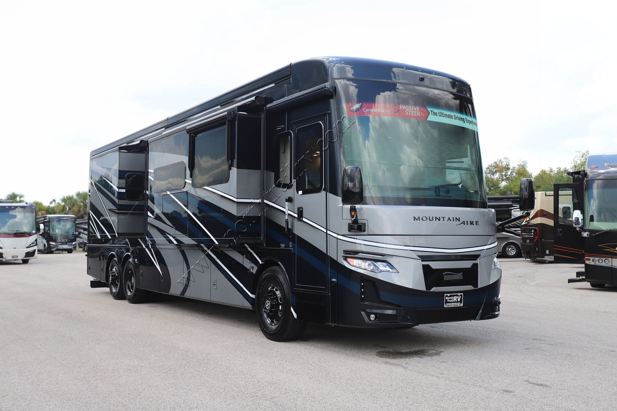 New 2027 Newmar Mountain Aire 4118 Class A  For Sale