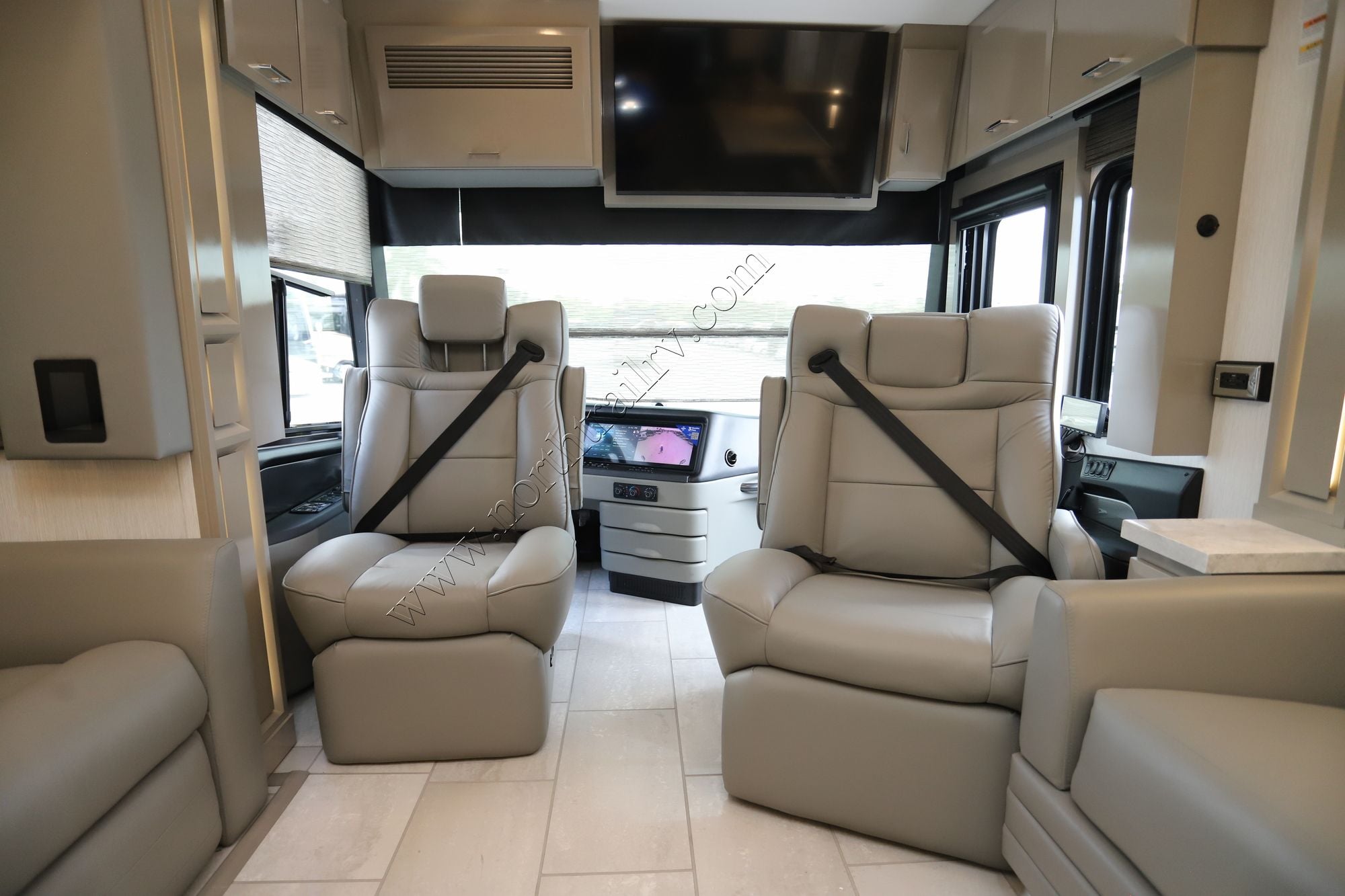 New 2027 Newmar Mountain Aire 4118 Class A  For Sale
