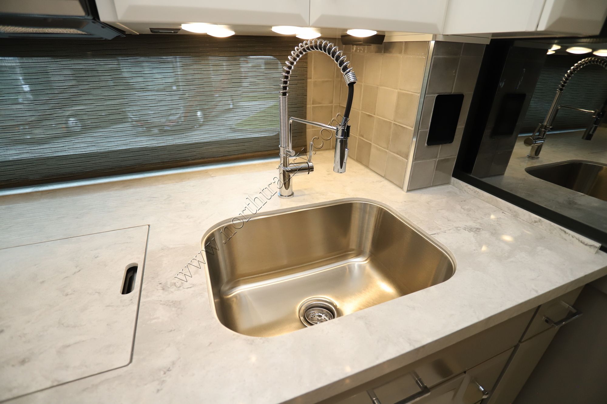 New 2027 Newmar Mountain Aire 4118 Class A  For Sale