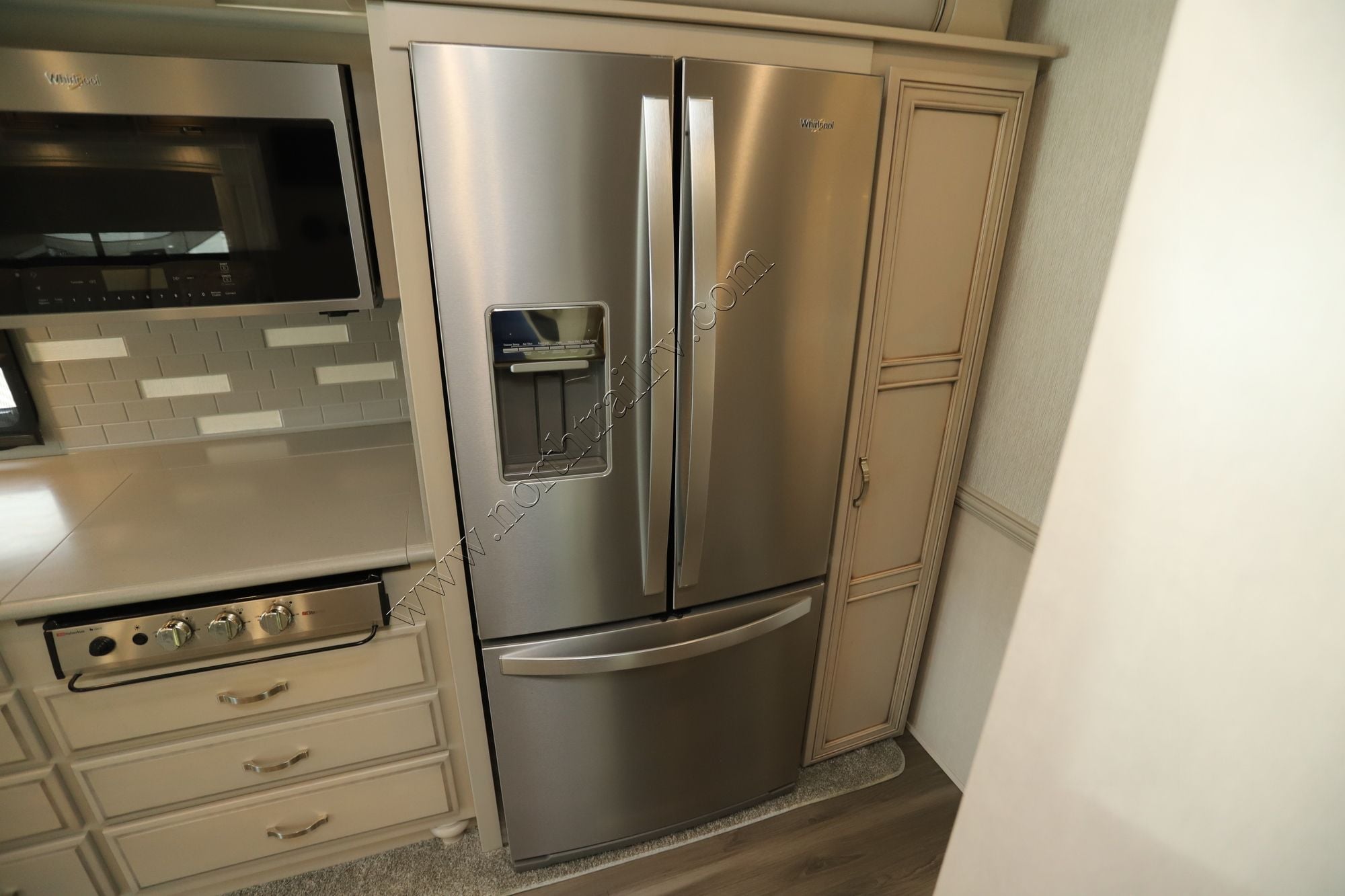 Used 2023 Newmar Kountry Star 3412 Fifth Wheel  For Sale