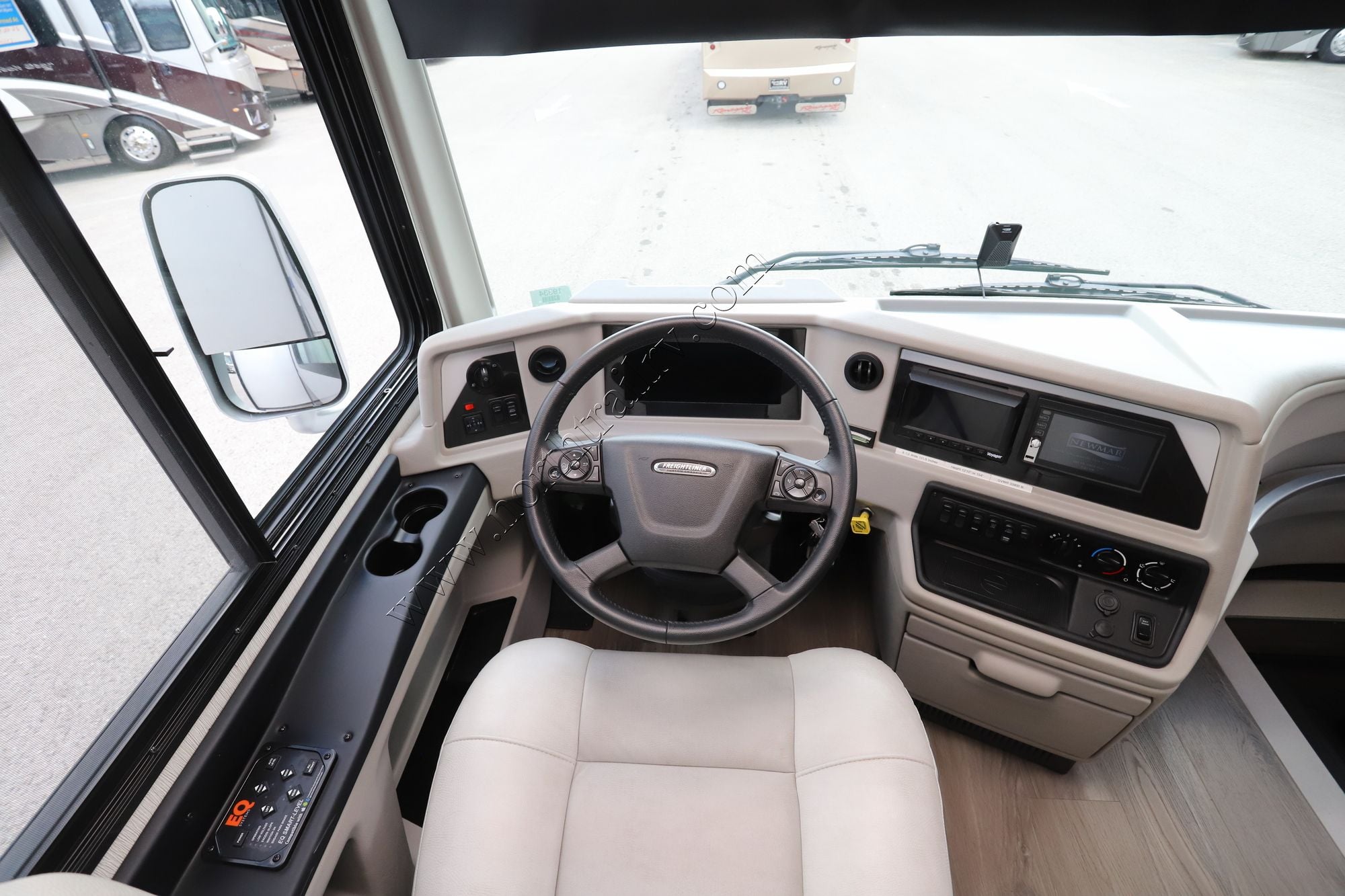 Used 2023 Newmar Kountry Star 3412 Fifth Wheel  For Sale