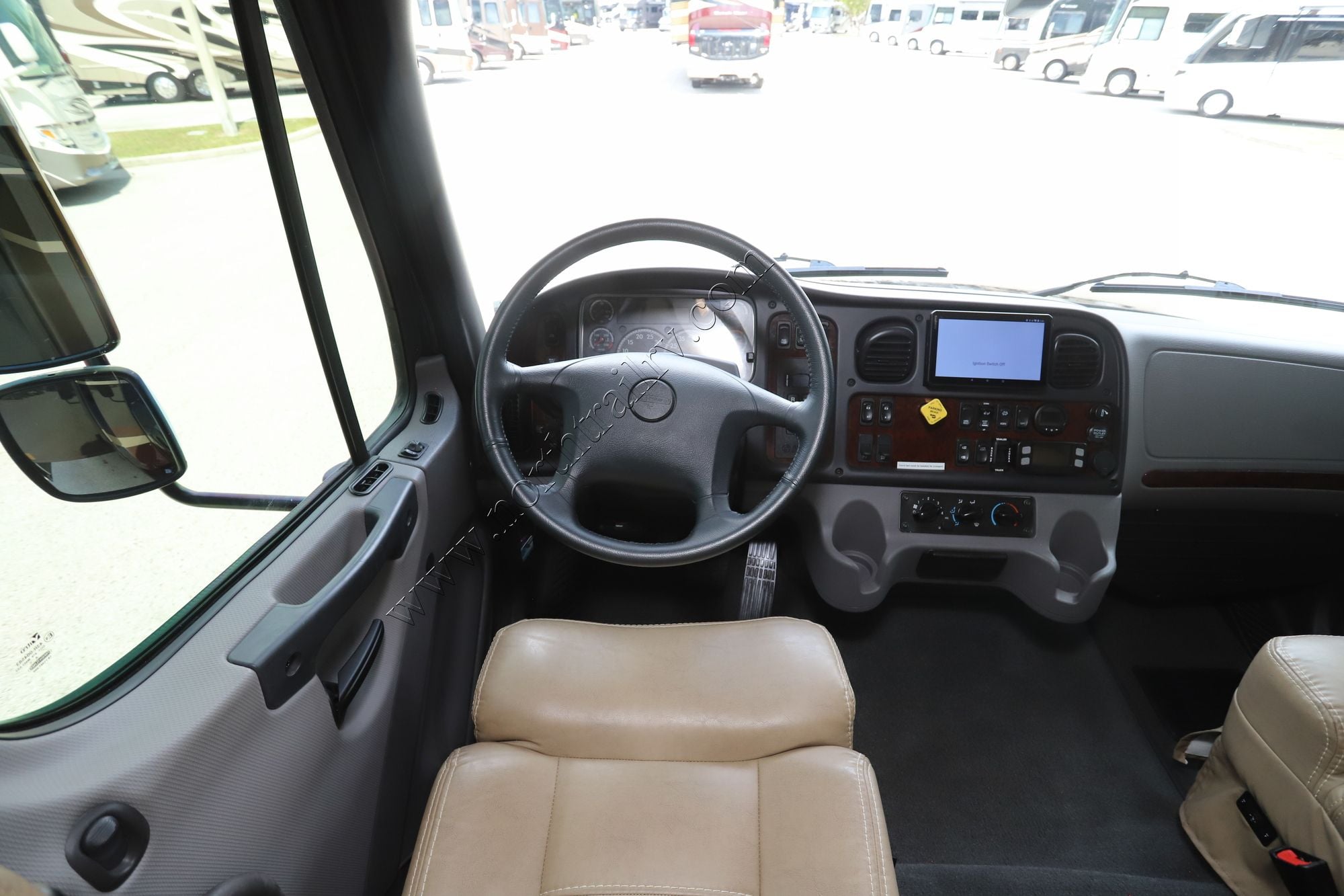 Used 2022 Renegade Rv Verona 40VRB Super C  For Sale
