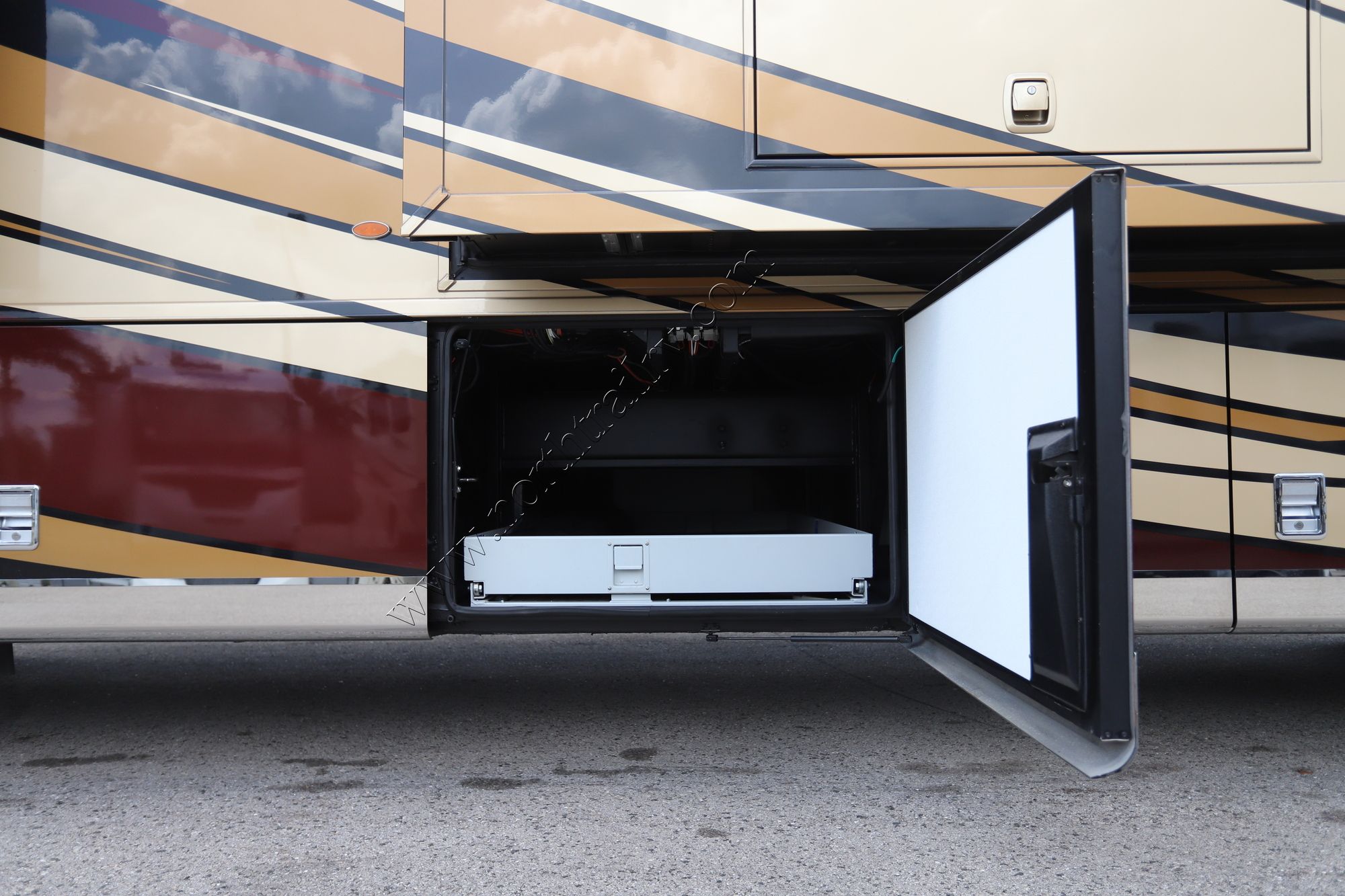 Used 2018 Newmar Dutch Star 4369 Class A  For Sale