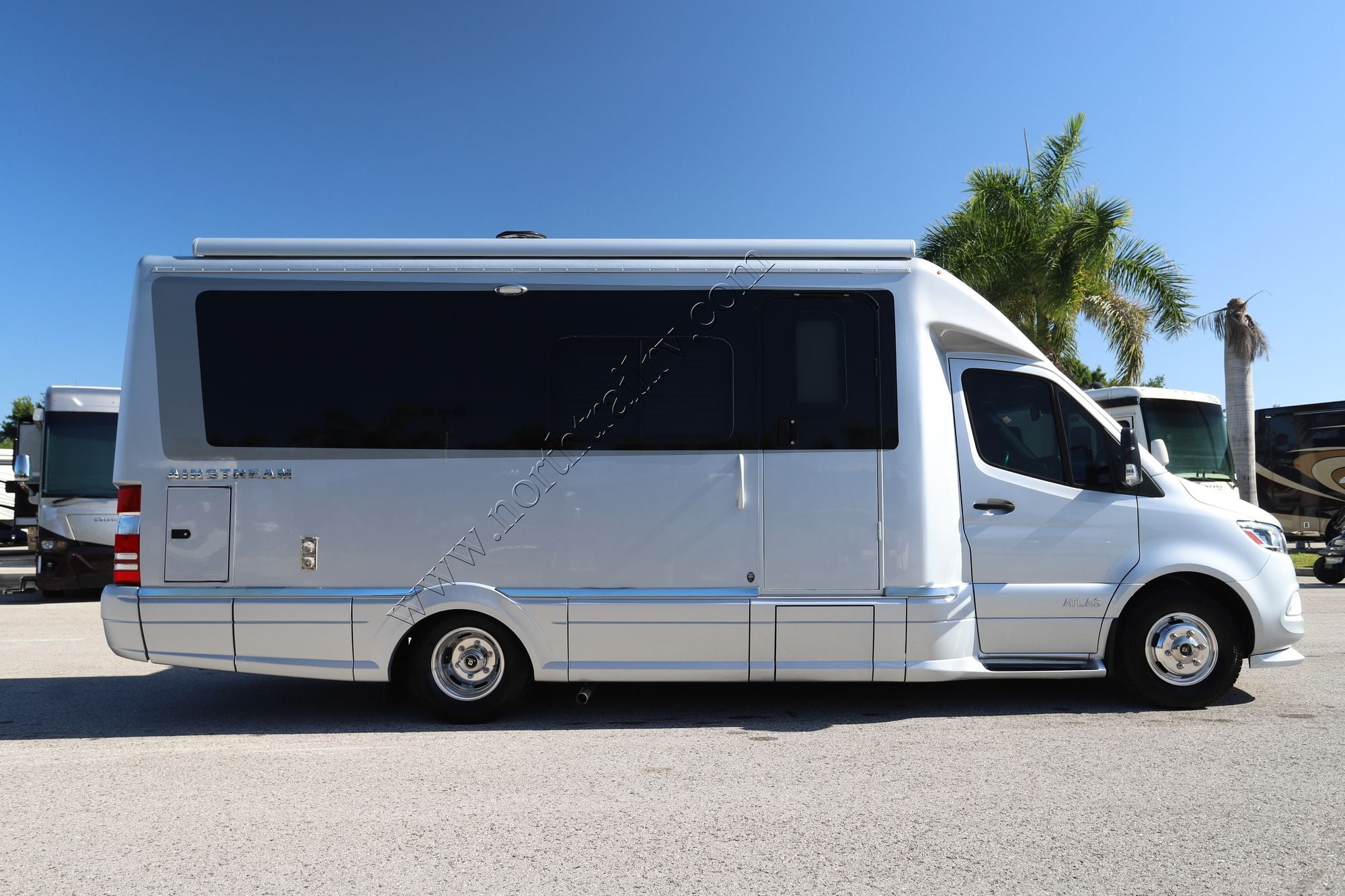 2022 Airstream Atlas MB Class C Used  For Sale