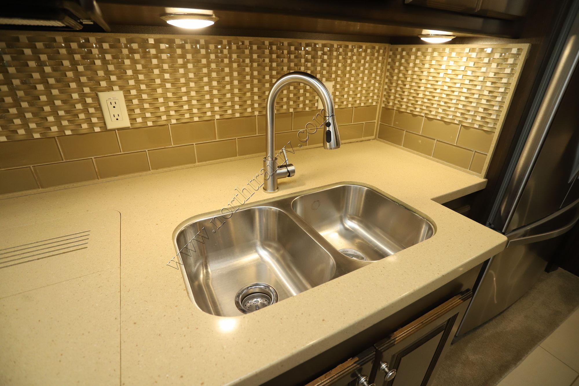 Used 2017 Tiffin Motor Homes Allegro Red 37PA Class A  For Sale