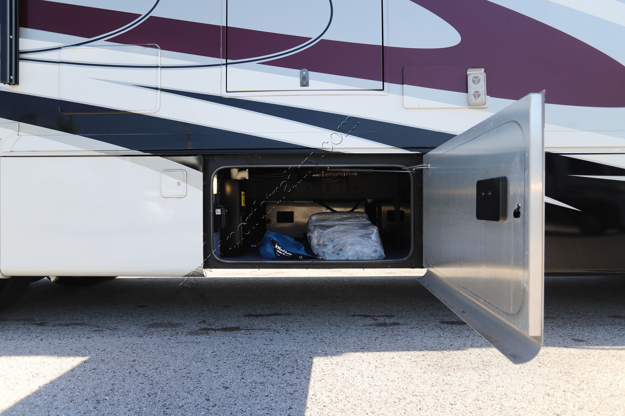 Used 2017 Tiffin Motor Homes Allegro Red 37PA Class A  For Sale