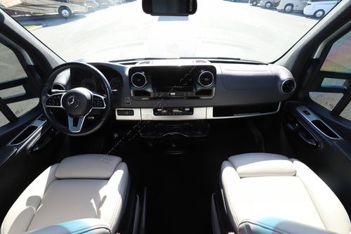 2022 Airstream Atlas MB