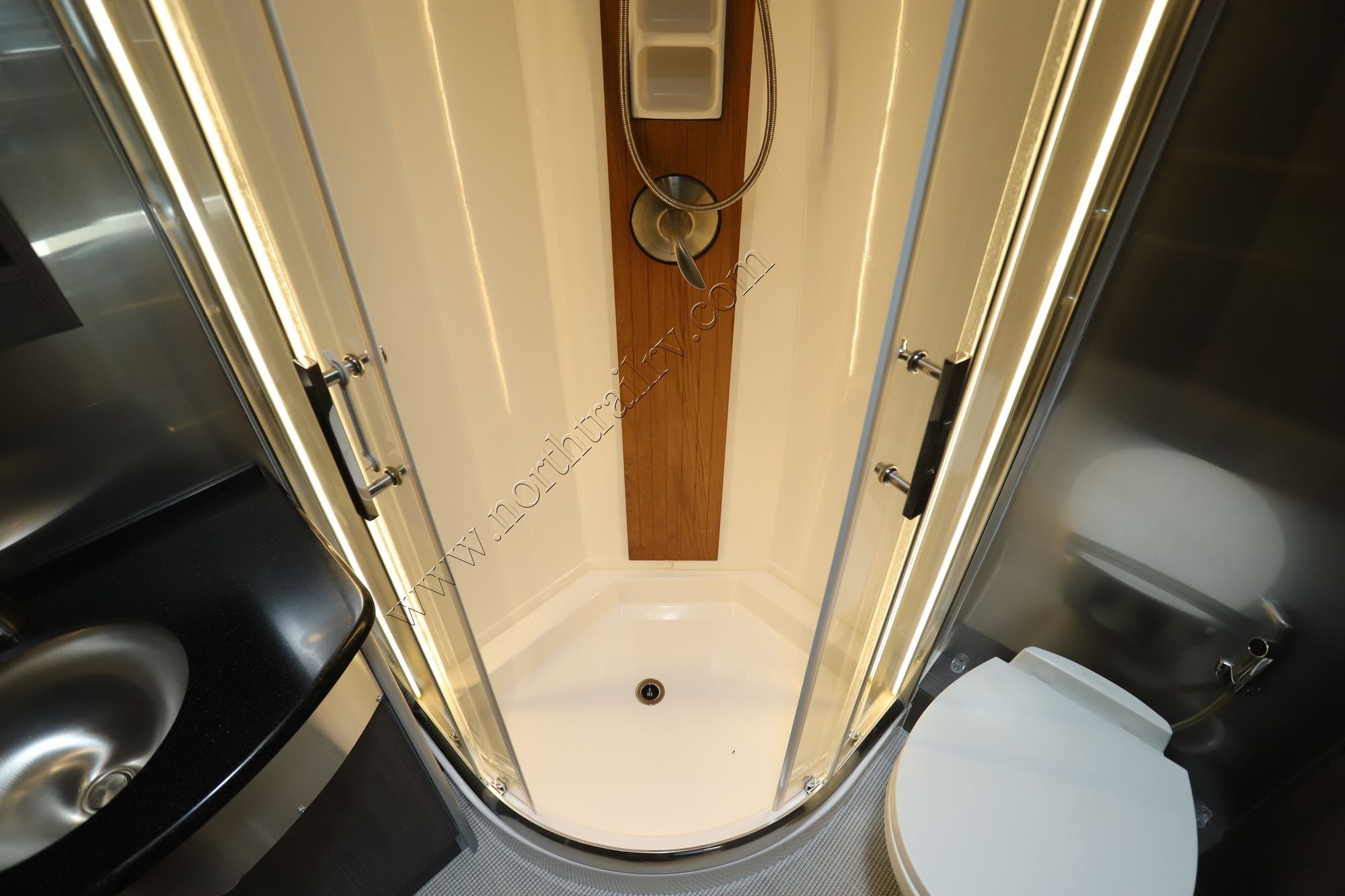 2022 Airstream Atlas MB Class C Used  For Sale