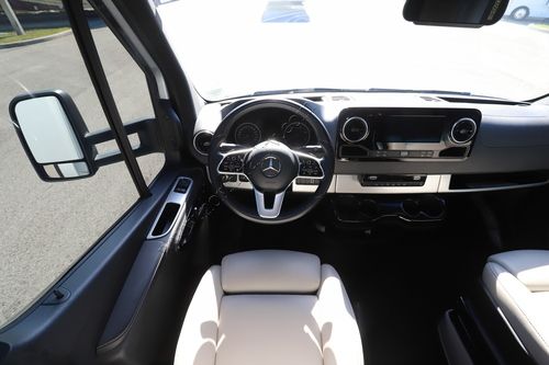 2022 Airstream Atlas MB