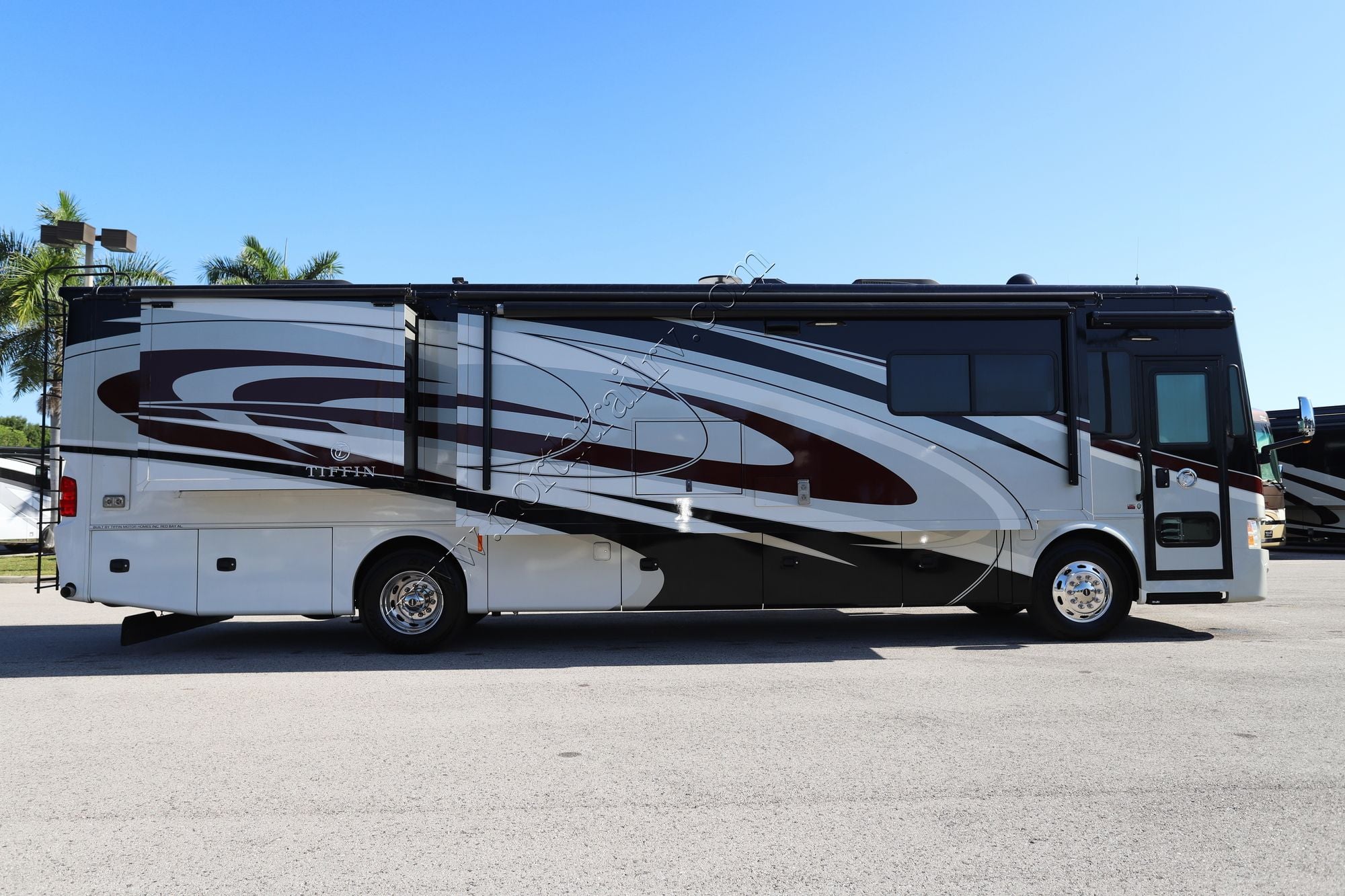 Used 2017 Tiffin Motor Homes Allegro Red 37PA Class A  For Sale