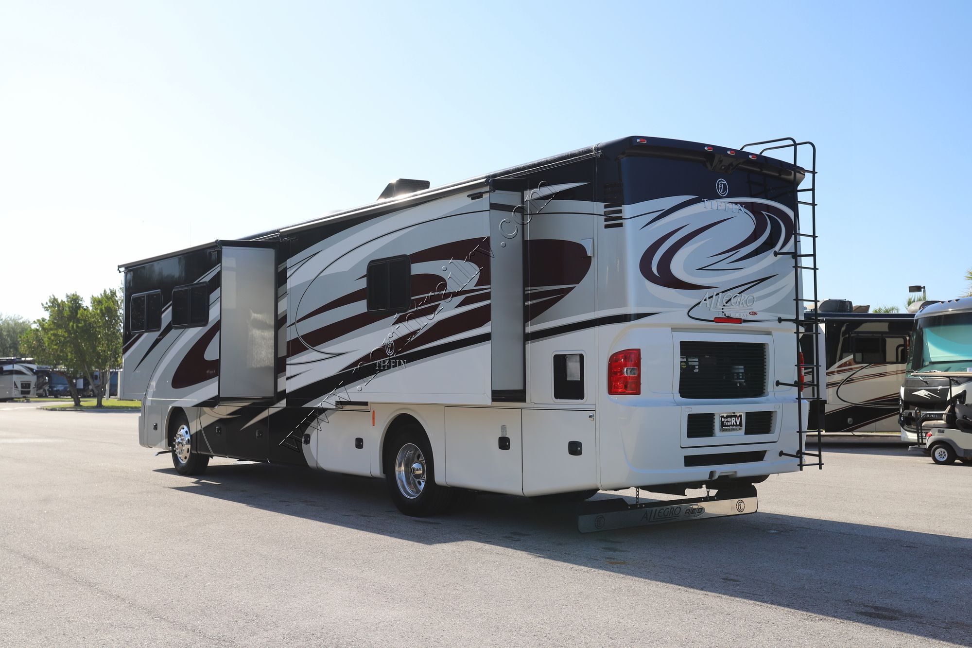 Used 2017 Tiffin Motor Homes Allegro Red 37PA Class A  For Sale