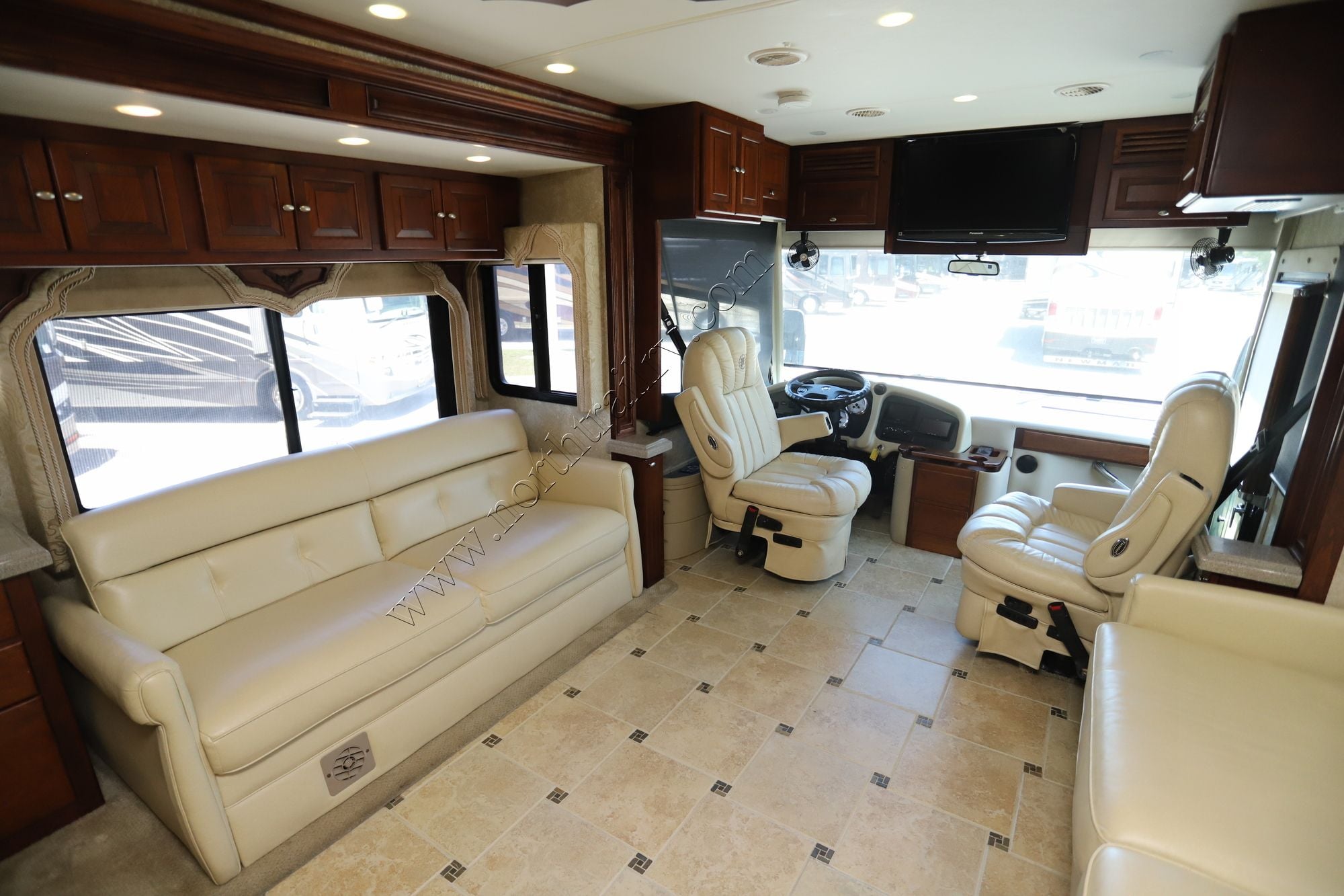 Used 2009 Tiffin Motor Homes Allegro Bus 43QBP Class A  For Sale