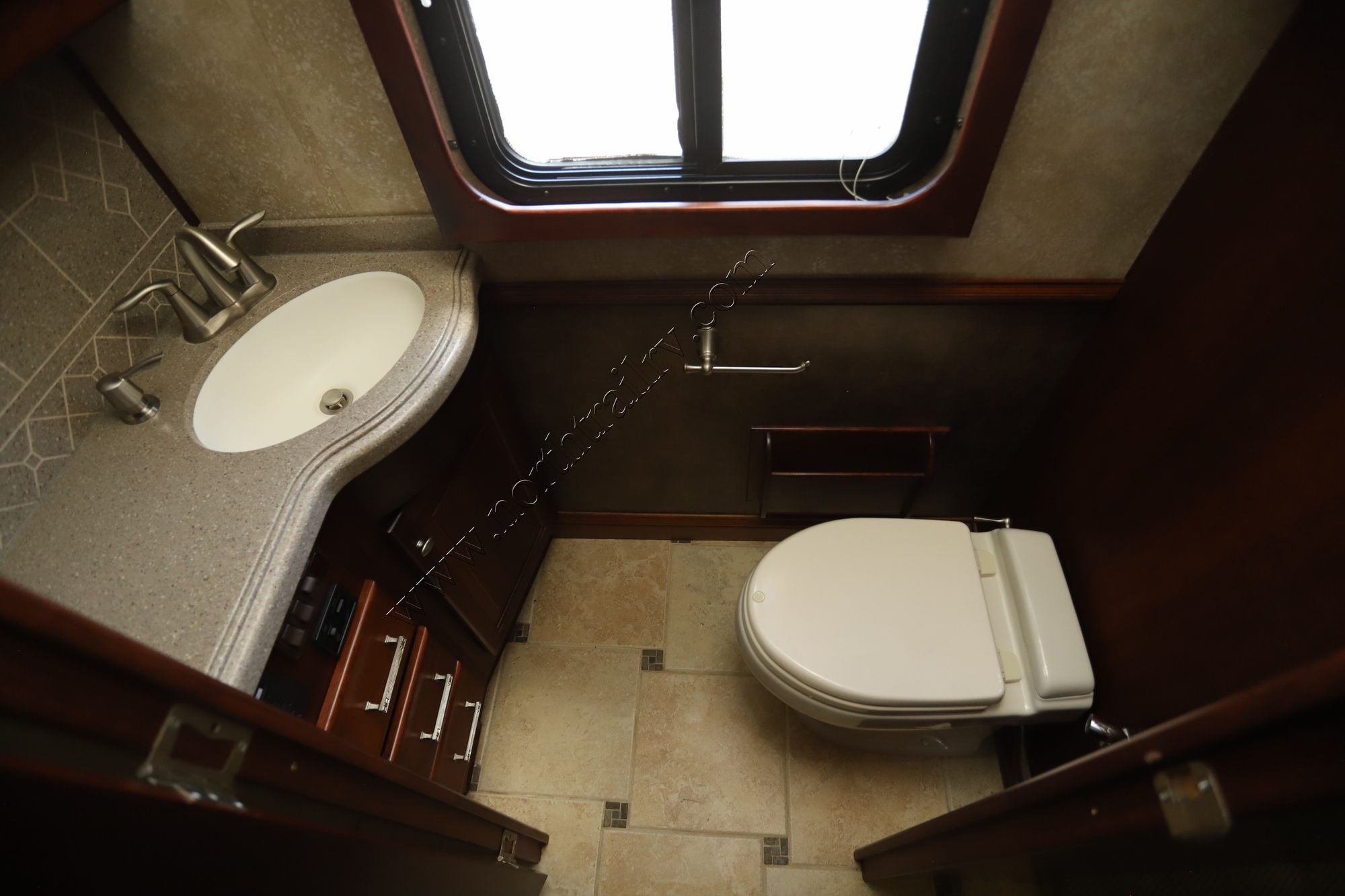 Used 2009 Tiffin Motor Homes Allegro Bus 43QBP Class A  For Sale