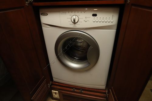 2009 Tiffin Motor Homes Allegro Bus 43QBP Class A