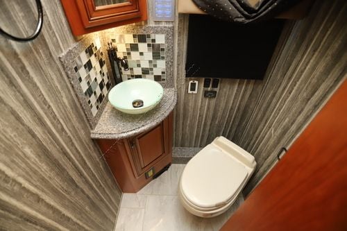 2017 Newmar Dutch Star 4369