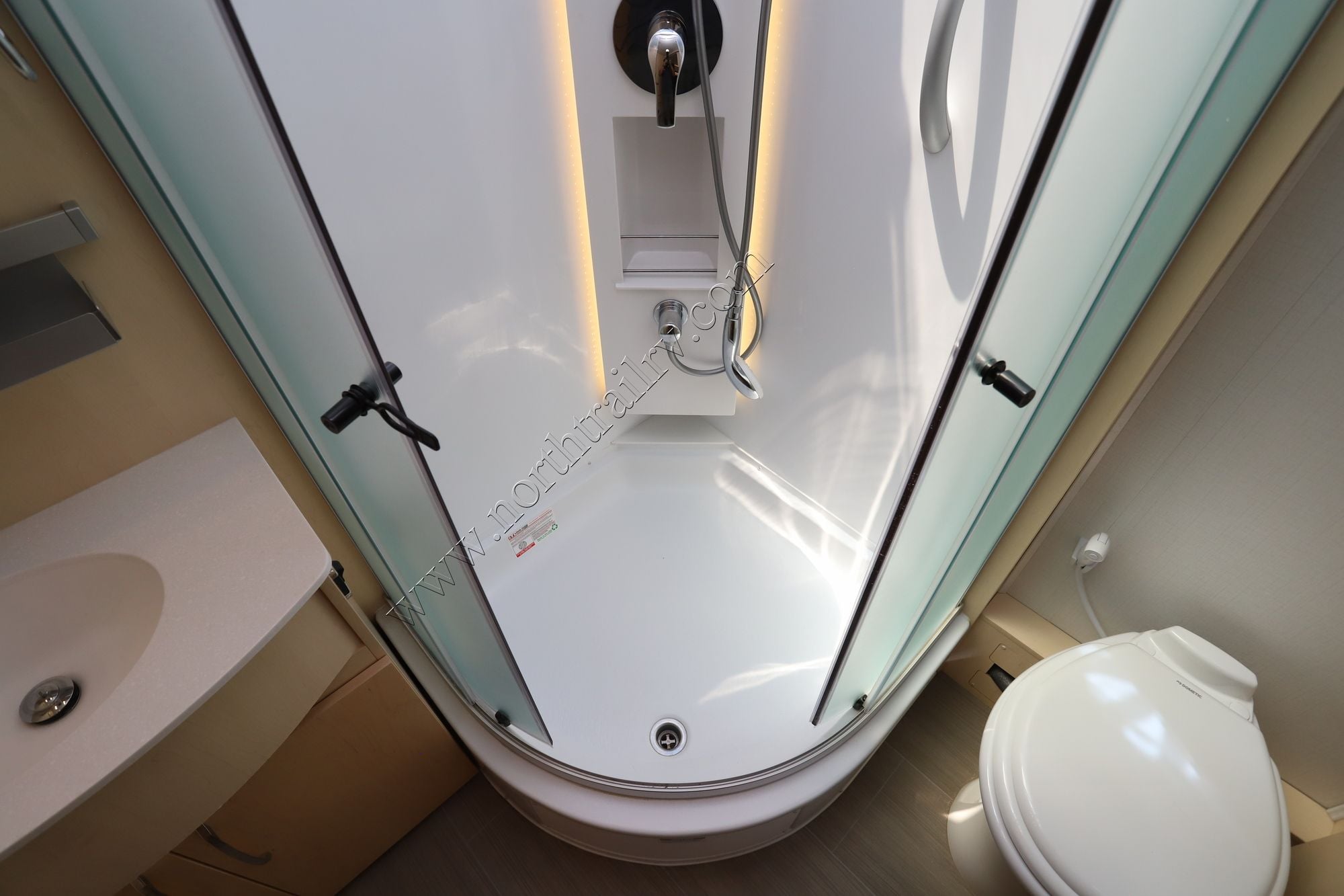 Used 2022 Leisure Travel Unity U24MB Class C  For Sale