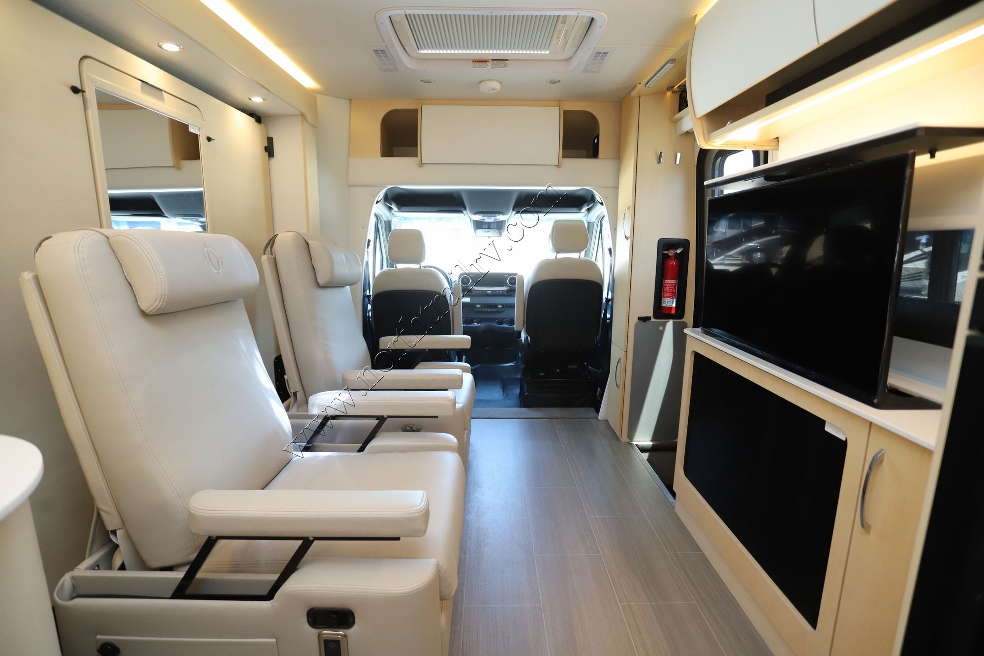 Used 2022 Leisure Travel Unity U24MB Class C  For Sale