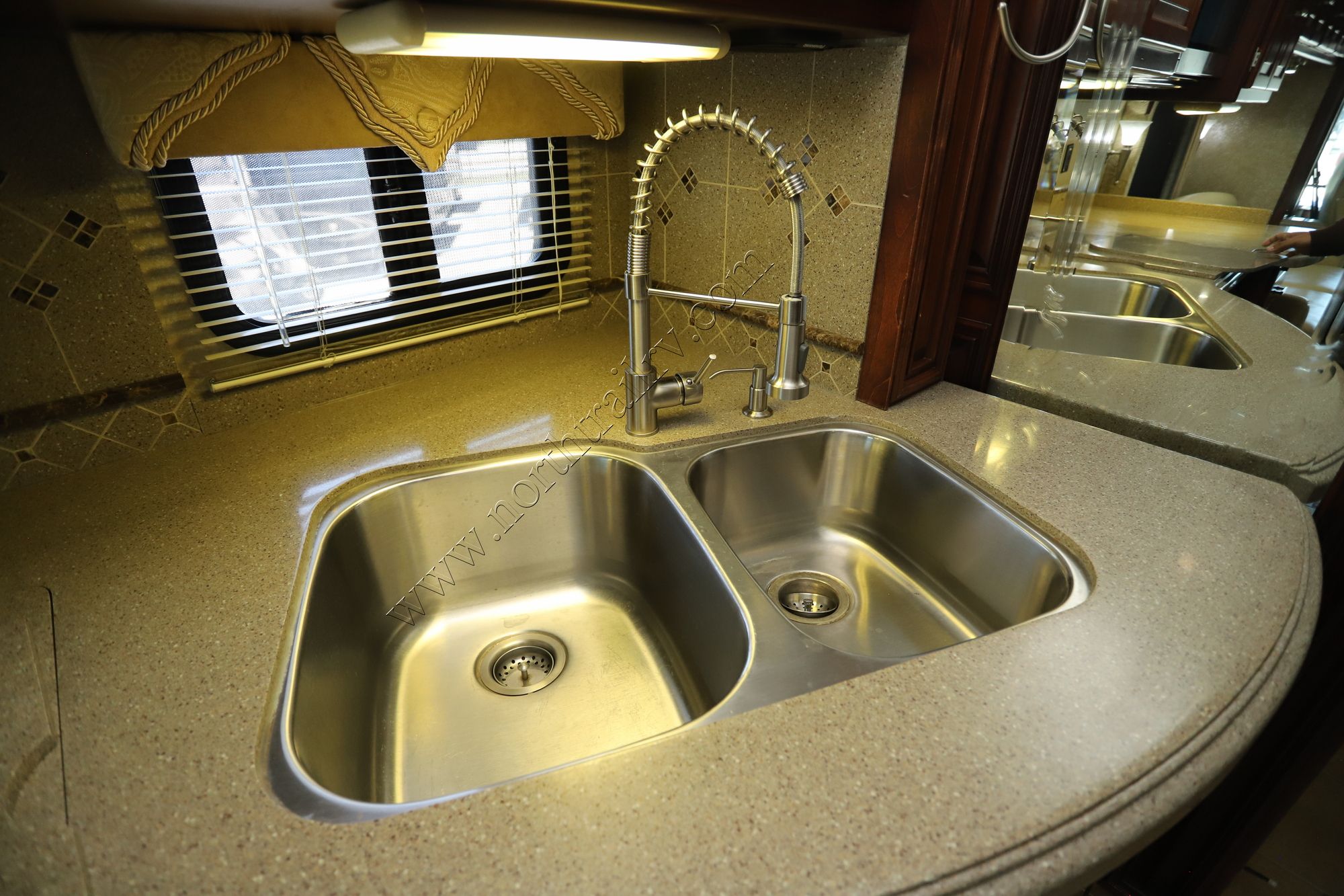 Used 2009 Tiffin Motor Homes Allegro Bus 43QBP Class A  For Sale