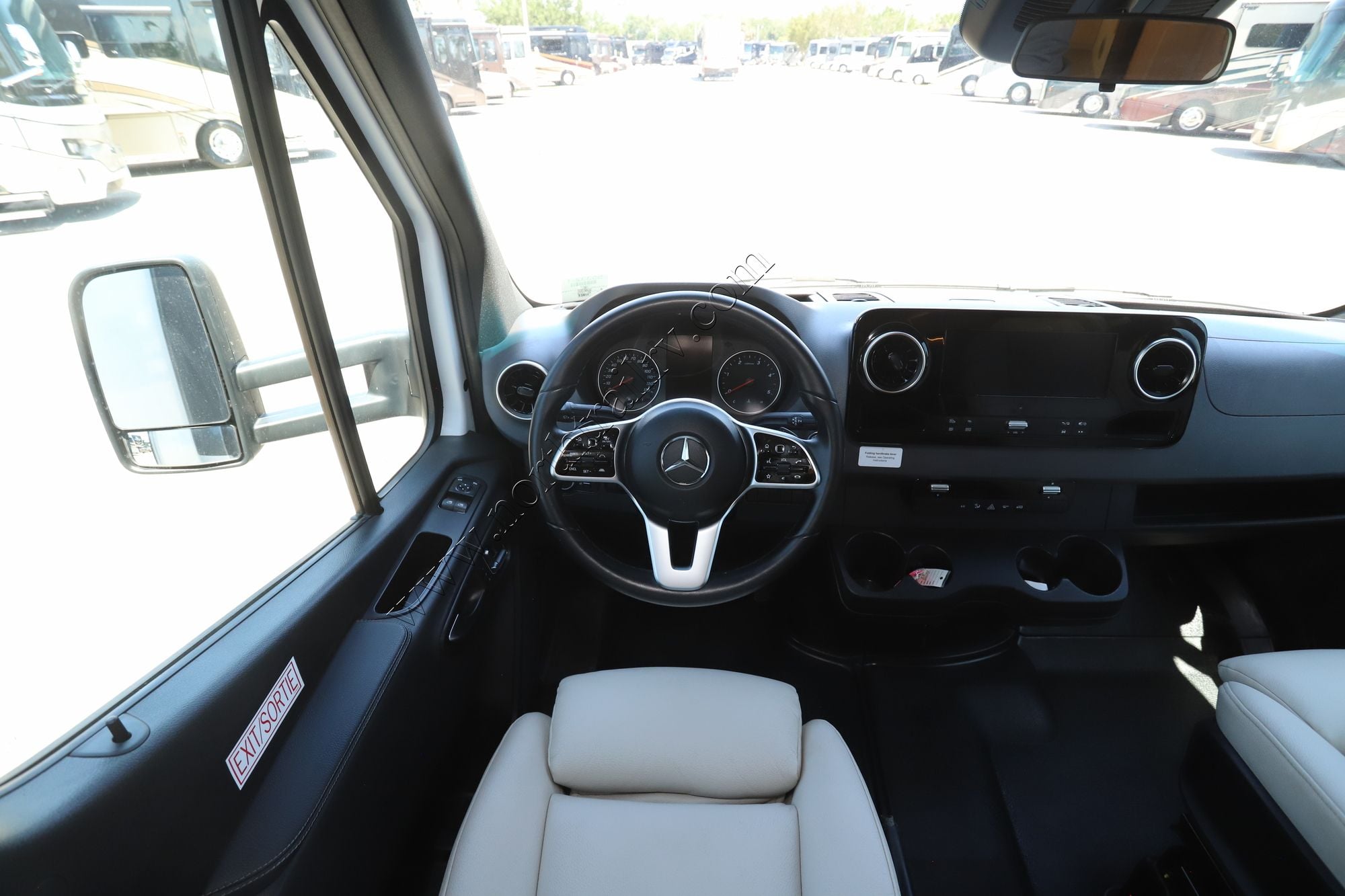 Used 2022 Leisure Travel Unity U24MB Class C  For Sale