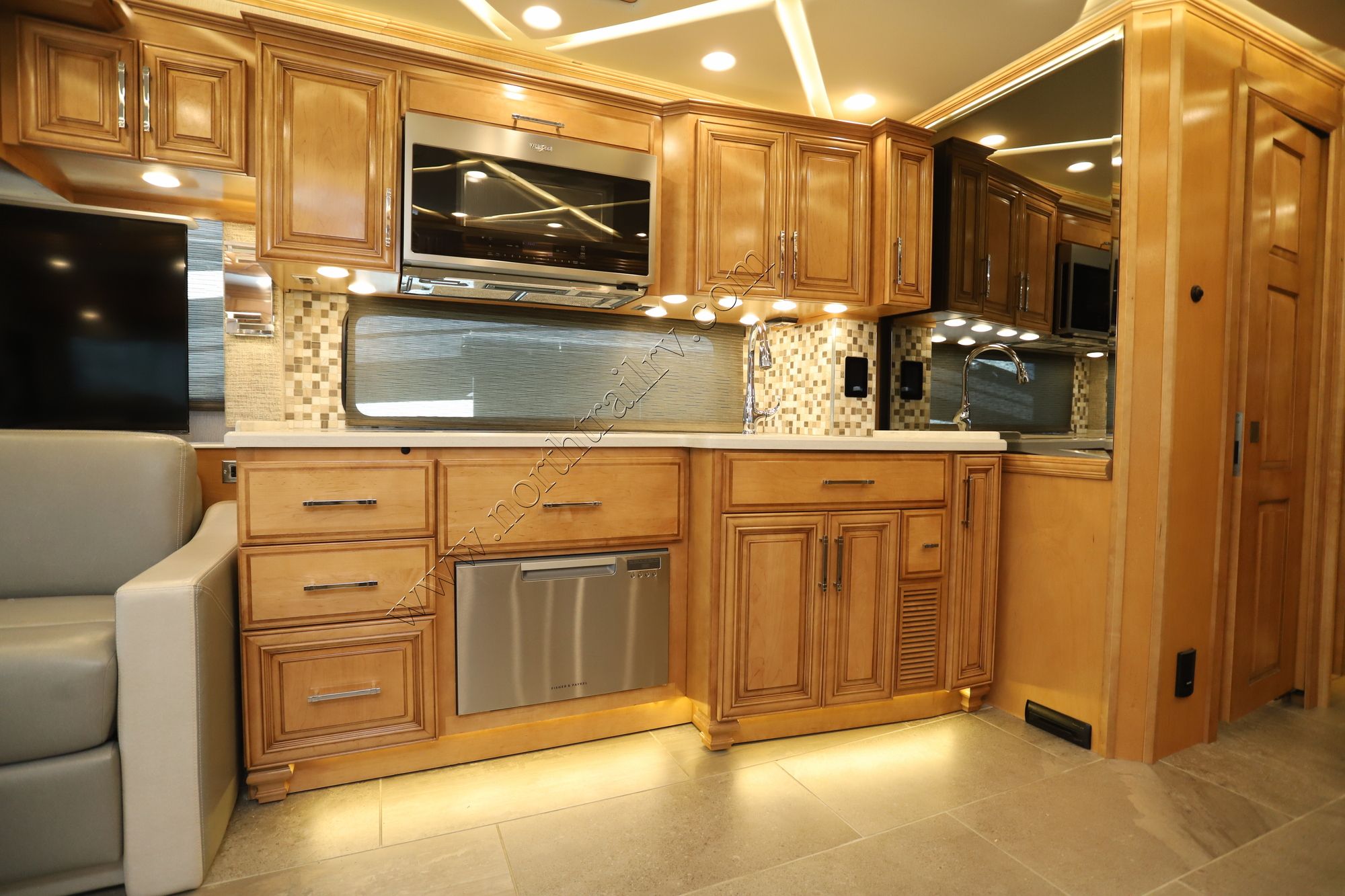Used 2022 Newmar Mountain Aire 4118 Class A  For Sale