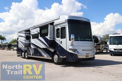 2022 Newmar Mountain Aire 4118