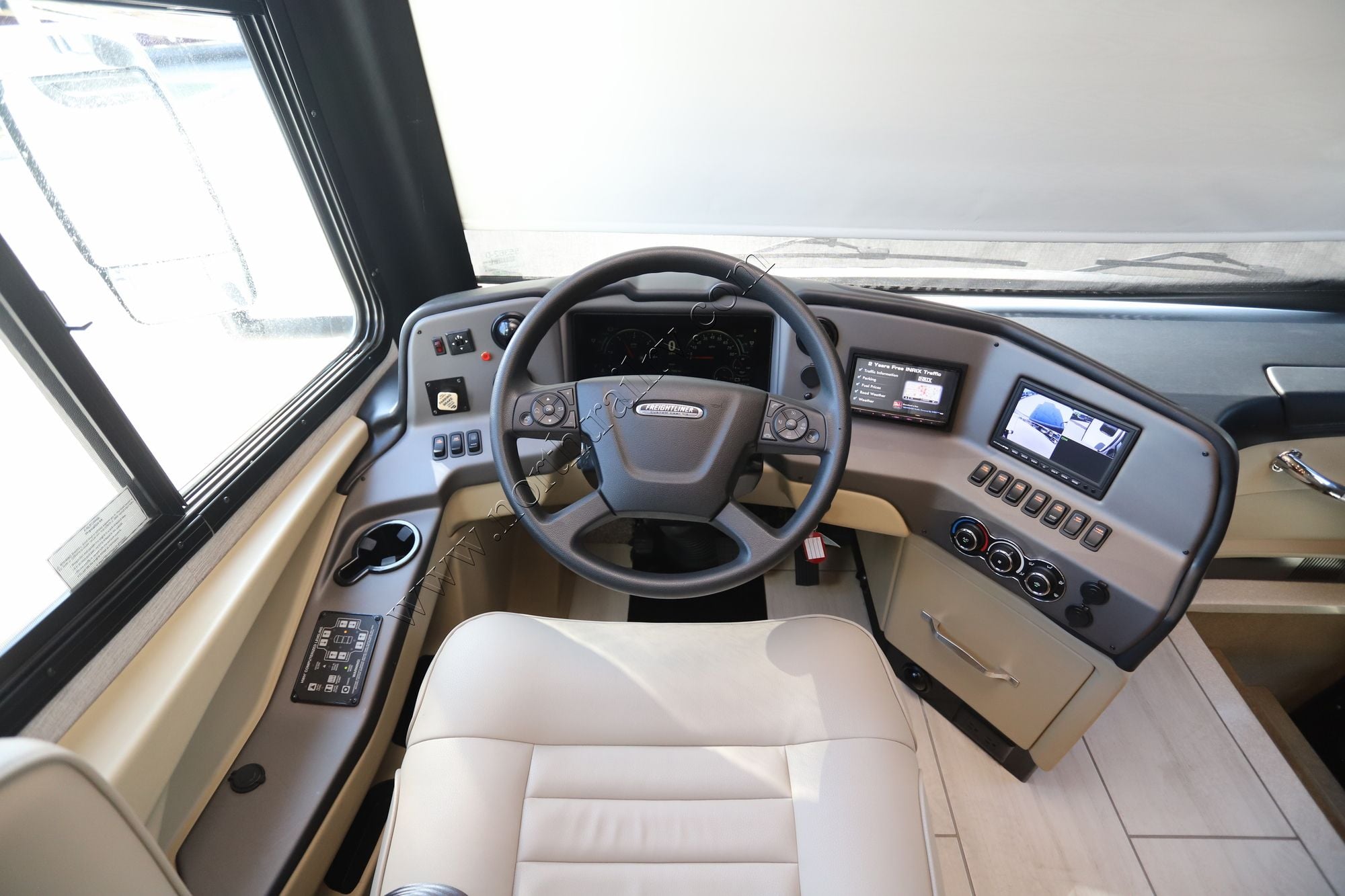 Used 2022 Tiffin Motor Homes Allegro Red 38KA Class A  For Sale