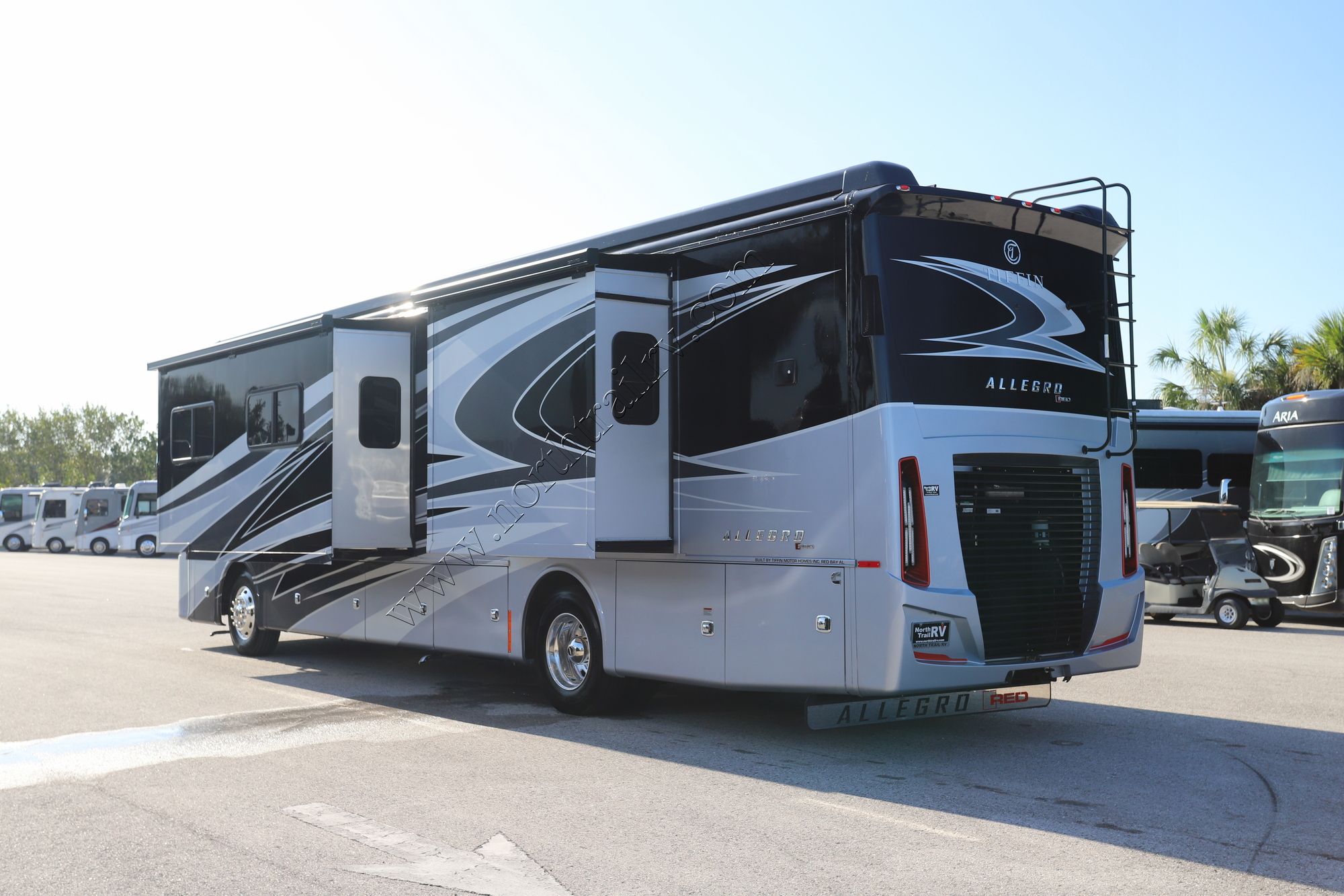 Used 2022 Tiffin Motor Homes Allegro Red 38KA Class A  For Sale