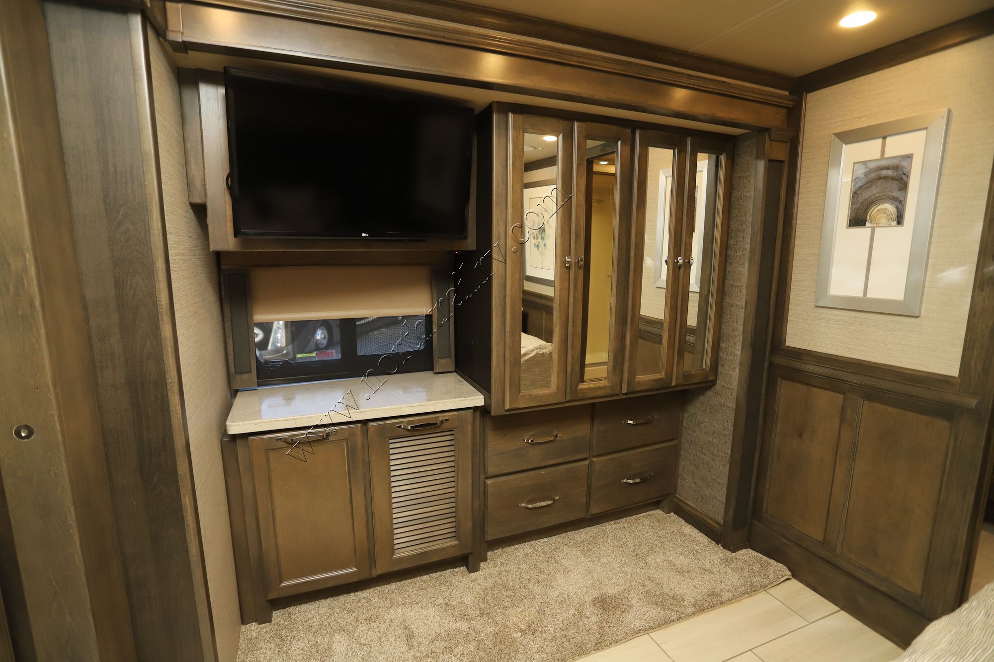 Used 2022 Tiffin Motor Homes Allegro Red 38KA Class A  For Sale