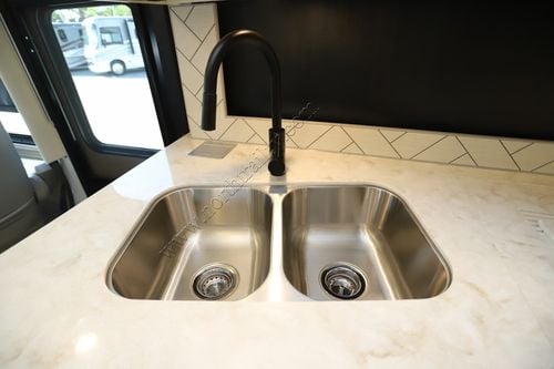 2026 Tiffin Motor Homes Allegro 32SA