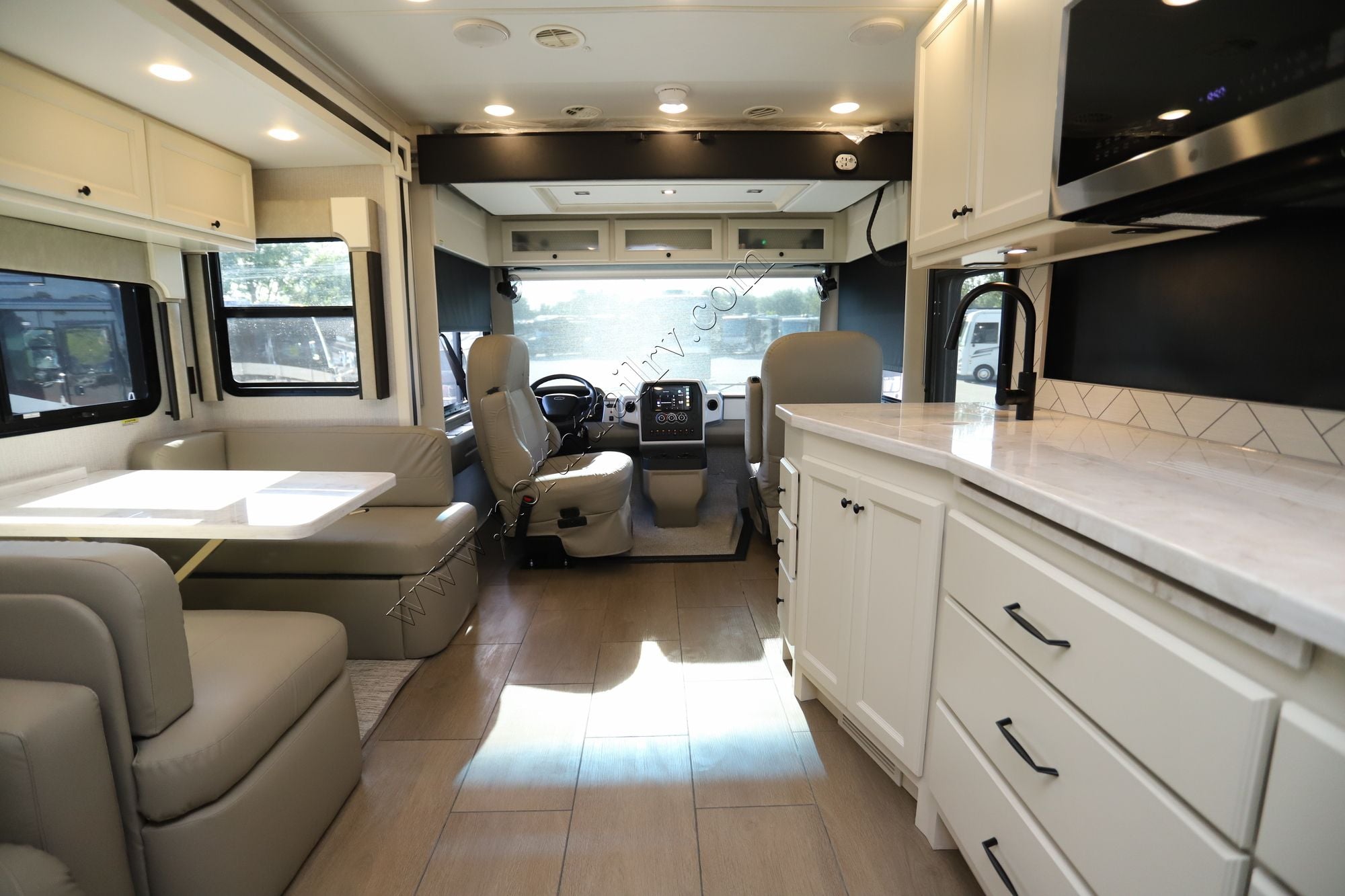 Used 2026 Tiffin Motor Homes Allegro 32SA Class A  For Sale