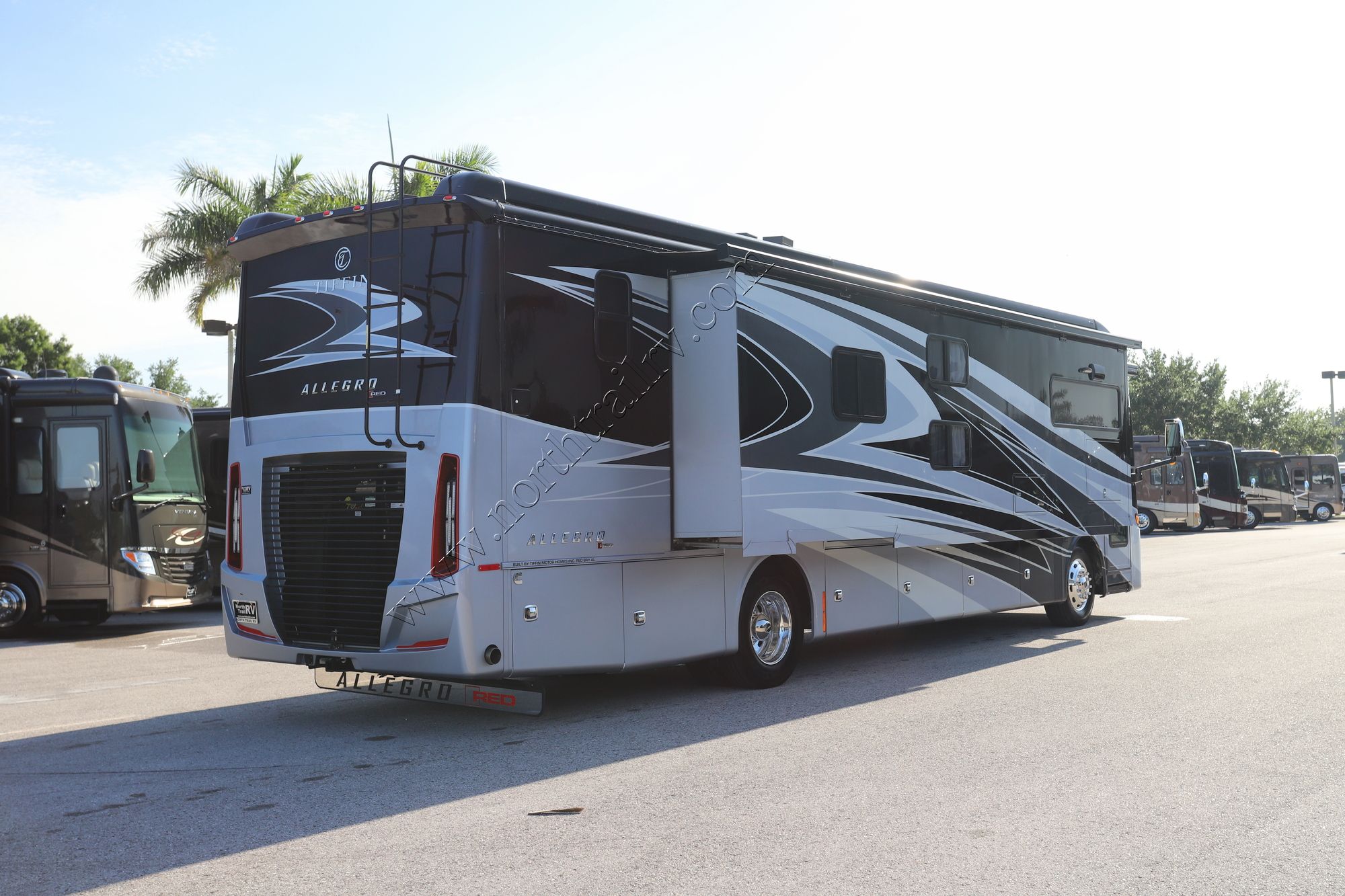 Used 2022 Tiffin Motor Homes Allegro Red 38KA Class A  For Sale