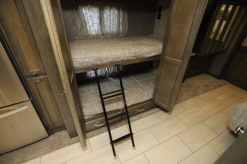 2022 Tiffin Motor Homes Allegro Red 38KA