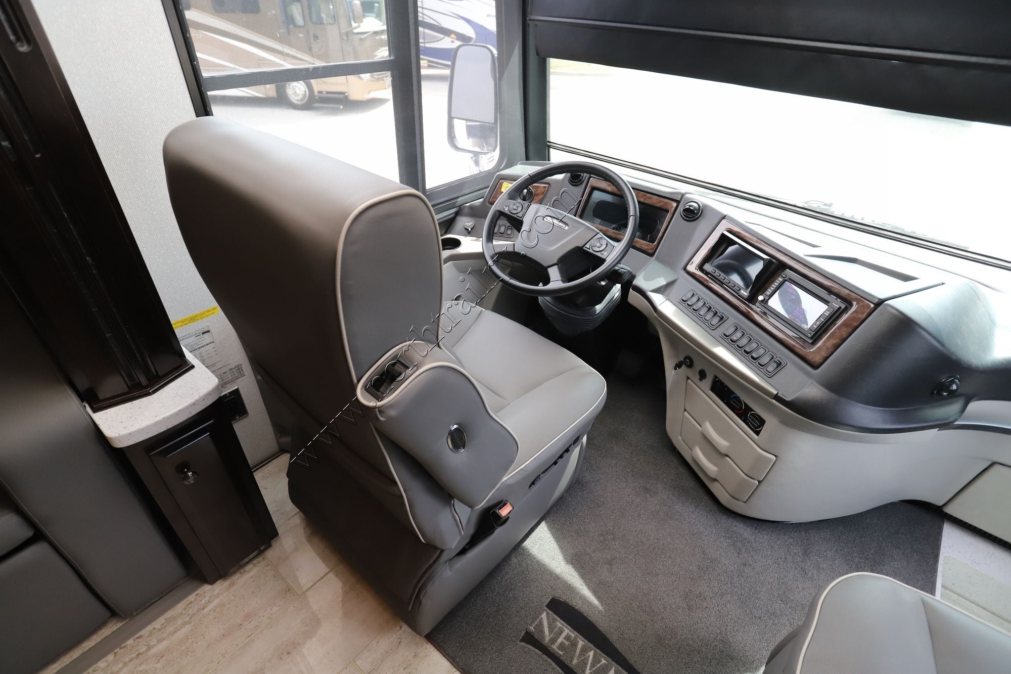 Used 2020 Newmar Dutch Star 4369 Class A  For Sale