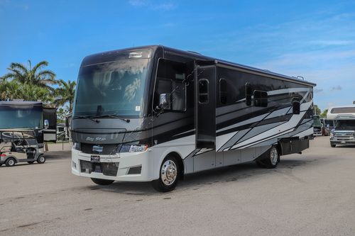 2027 Newmar Bay Star 3639