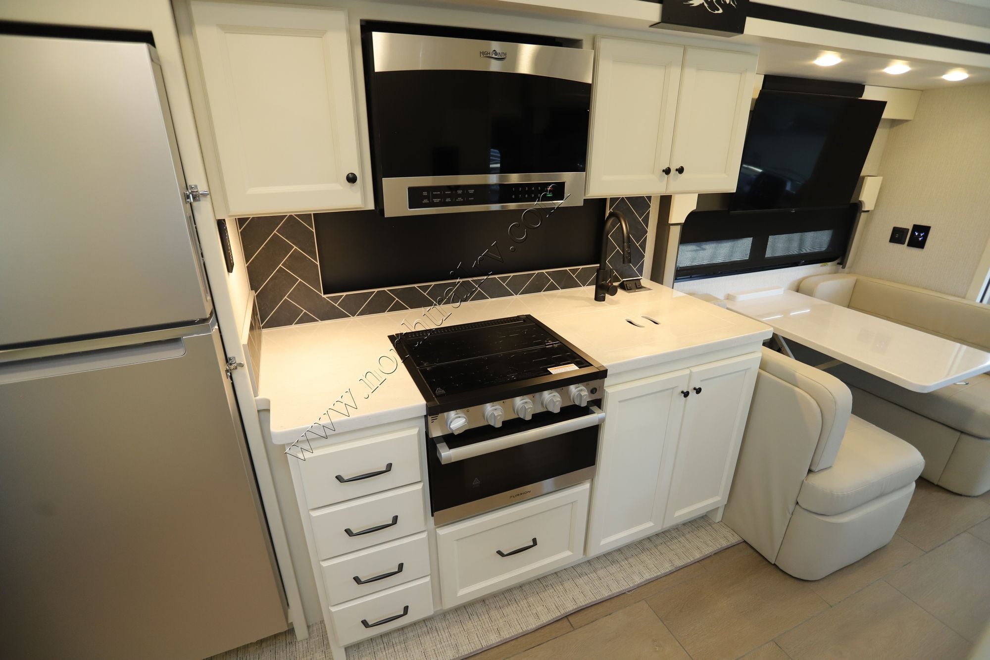 New 2026 Tiffin Motor Homes Allegro 29NA Class A  For Sale