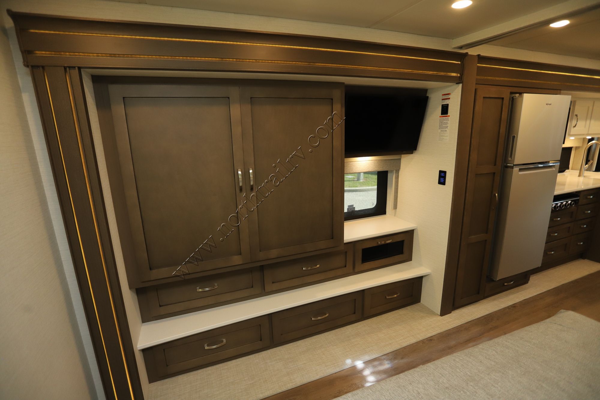 New 2027 Newmar Bay Star 3639 Class A  For Sale