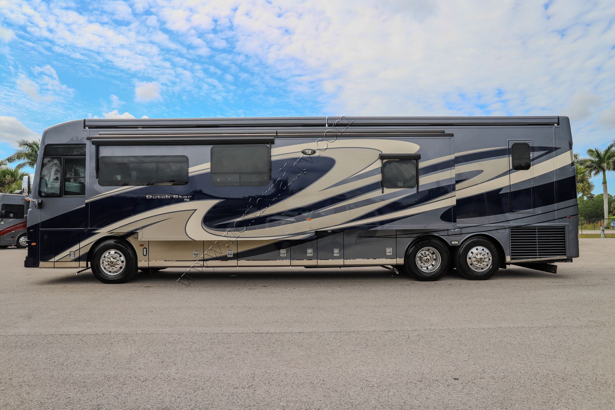 Used 2020 Newmar Dutch Star 4369 Class A  For Sale