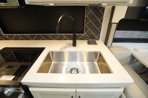 2026 Tiffin Motor Homes Allegro 29NA