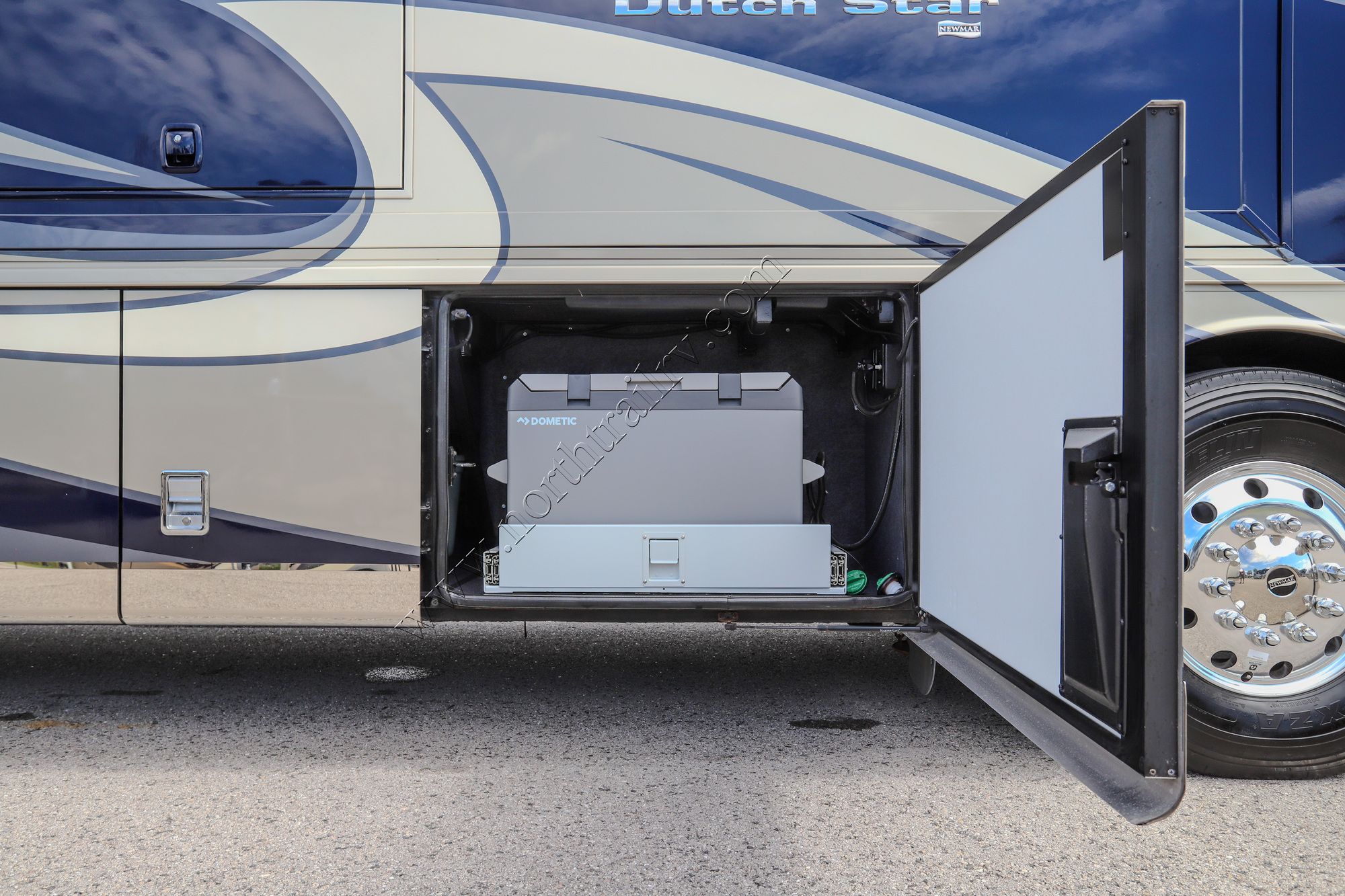 Used 2020 Newmar Dutch Star 4369 Class A  For Sale