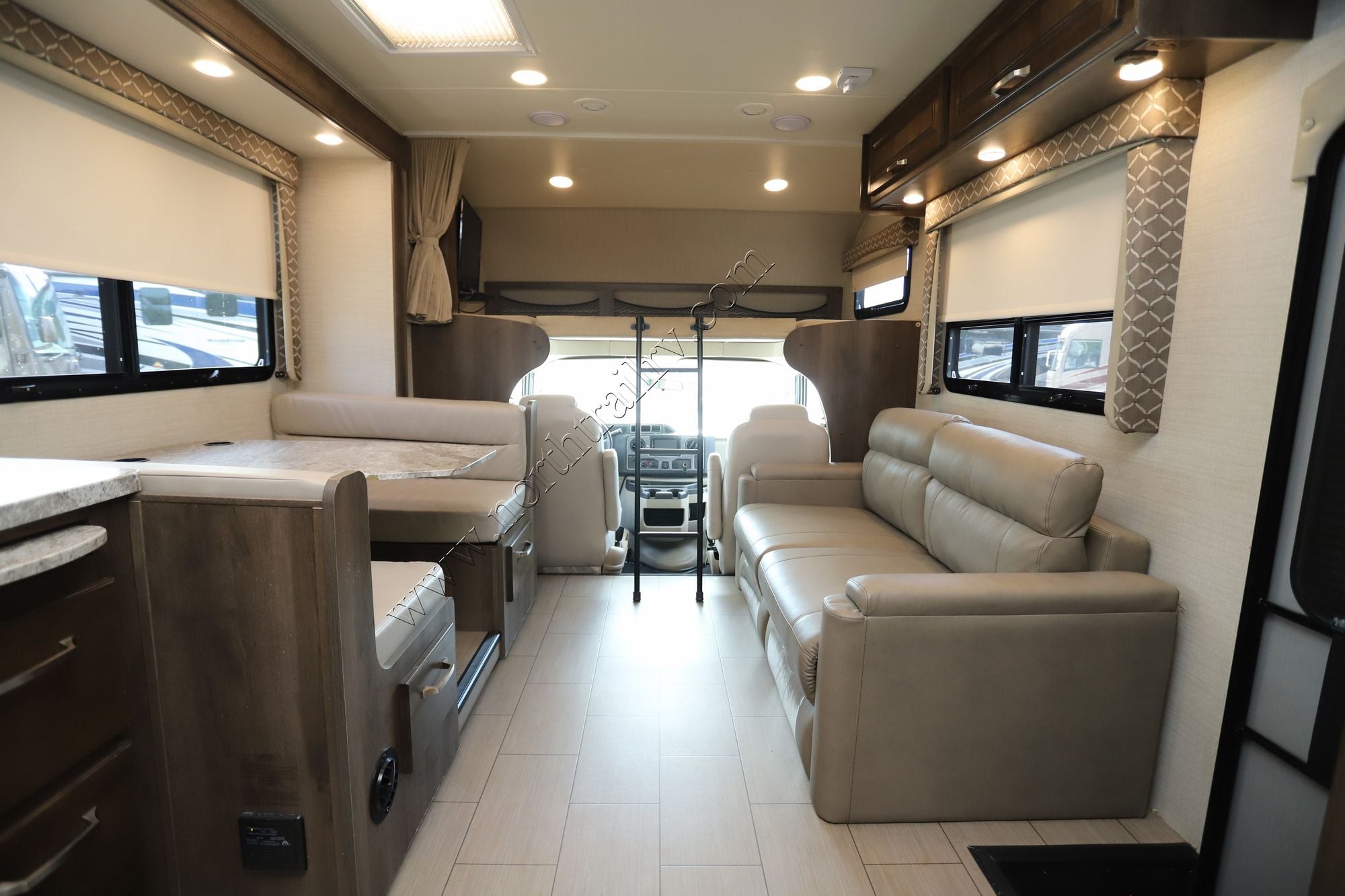 Used 2018 Jayco Greyhawk 30X Class C  For Sale