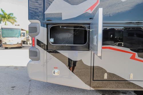 2026 Tiffin Motor Homes Allegro 29NA