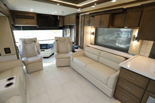 2026 Newmar Mountain Aire 4551