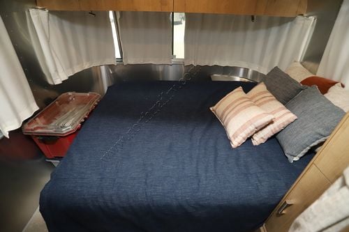 2025 Airstream Trade Wind 25FBQ Travel Trailer