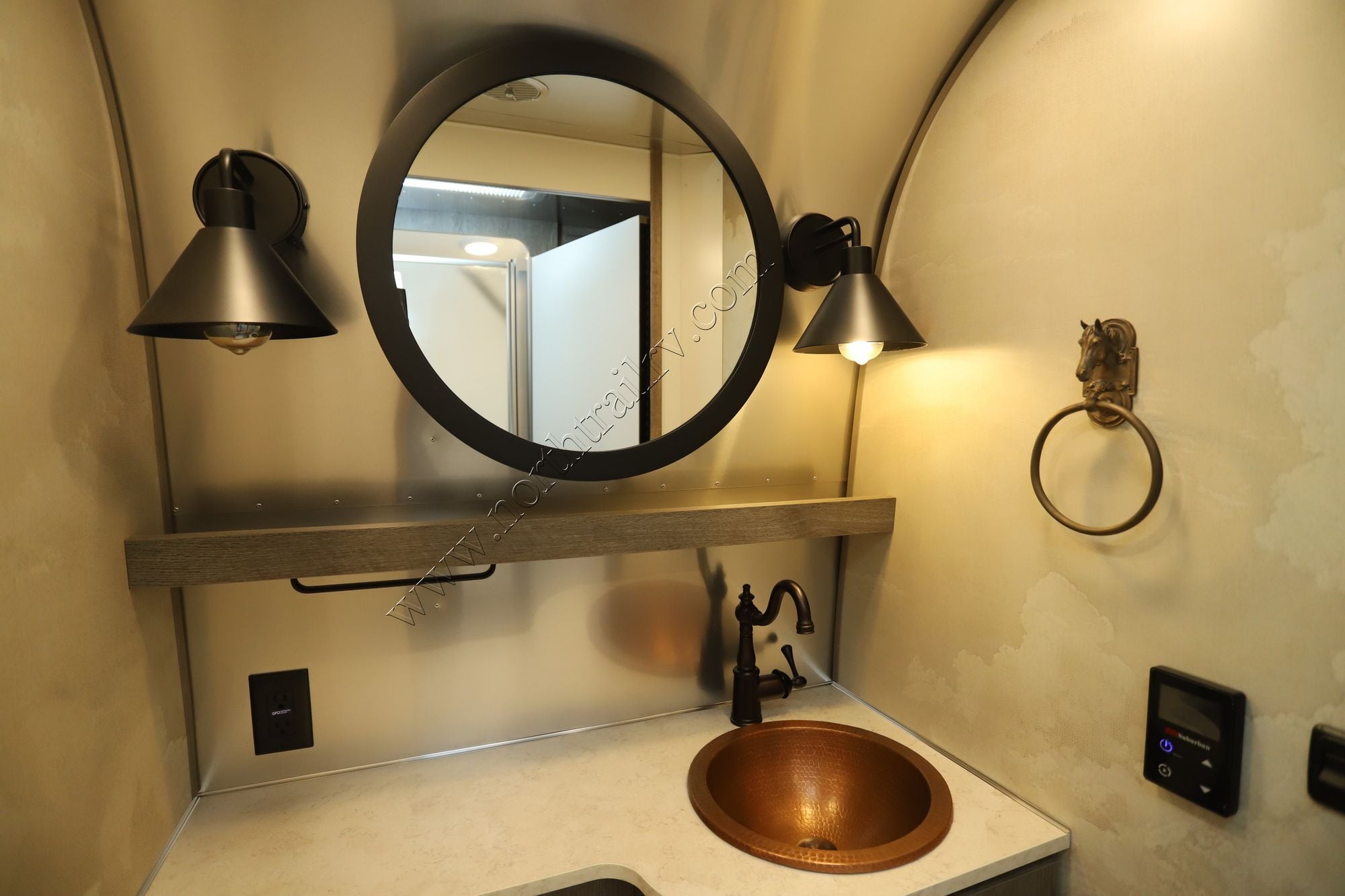 2026 Airstream Stetson 27FB Travel Trailer New  For Sale