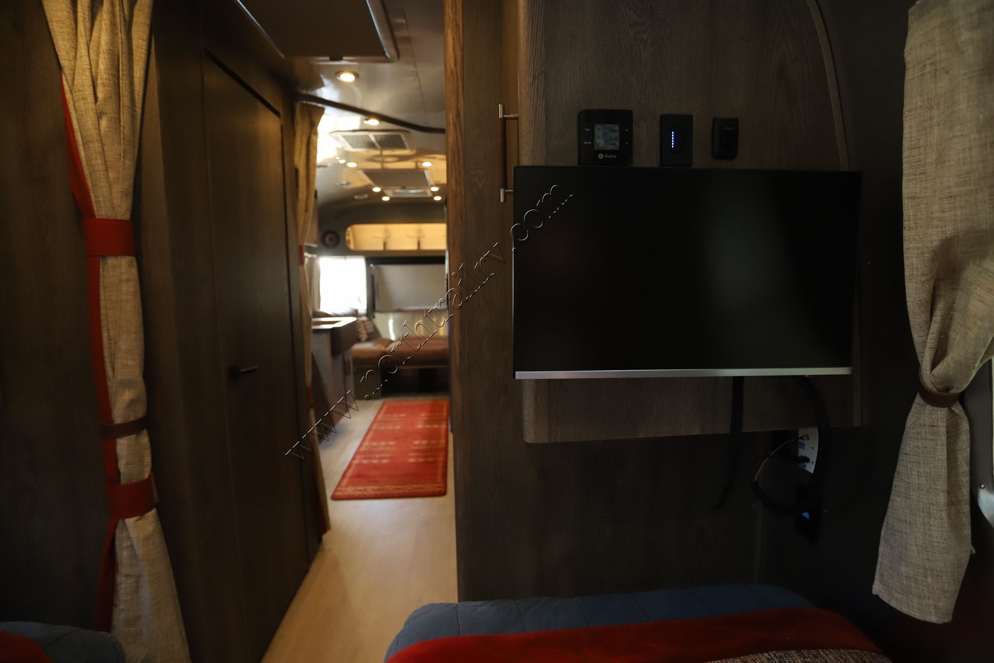 2026 Airstream Stetson 27FB Travel Trailer New  For Sale