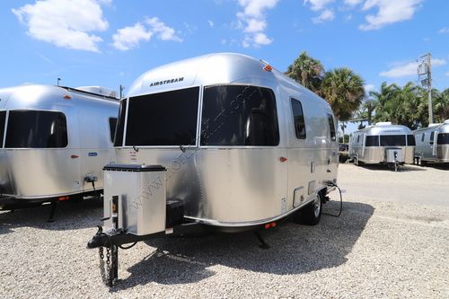 2023 Airstream Bambi 19CB
