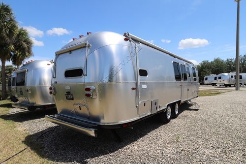 2026 Airstream Flying Cloud 30FBB